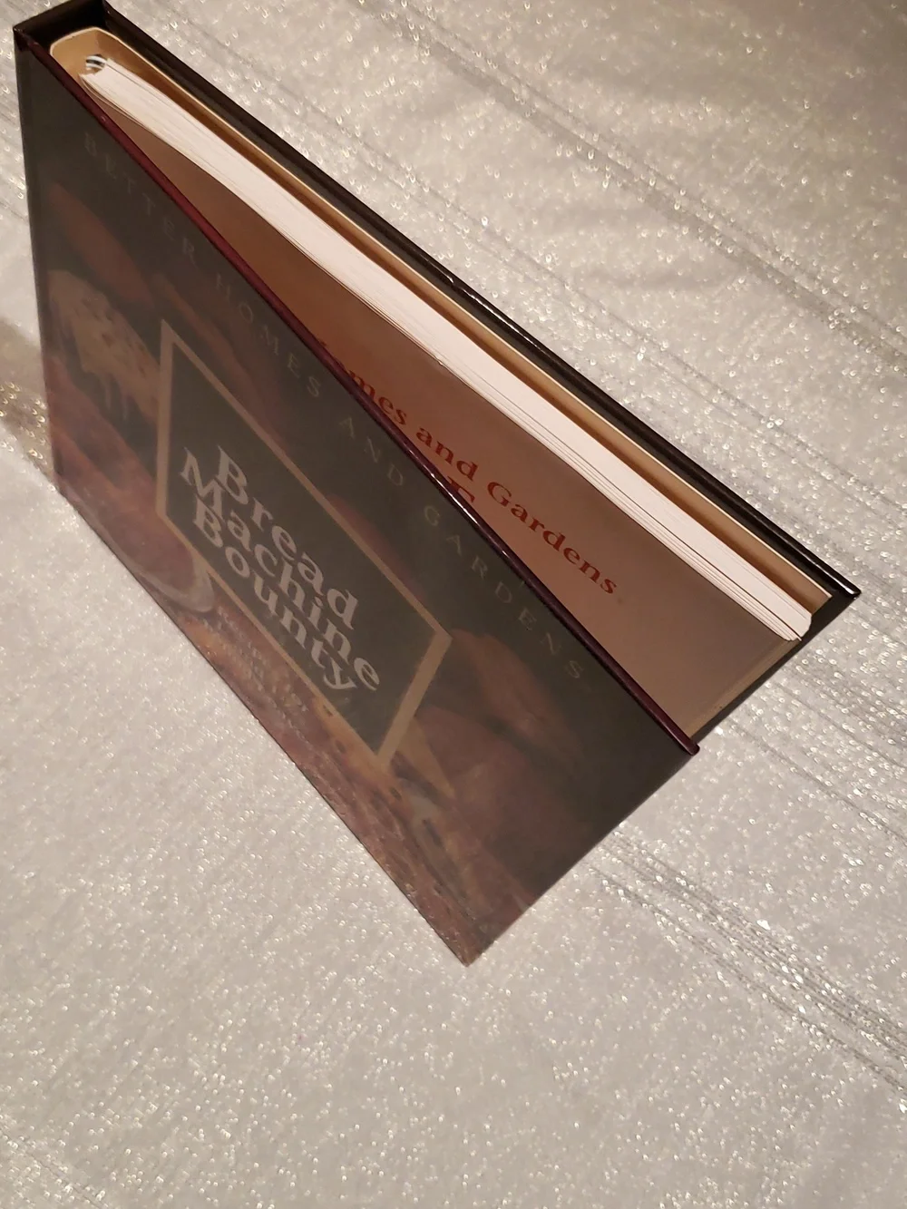 More Bread Machine Bounty By Better Homes & Gardens hard cover first edition EUC